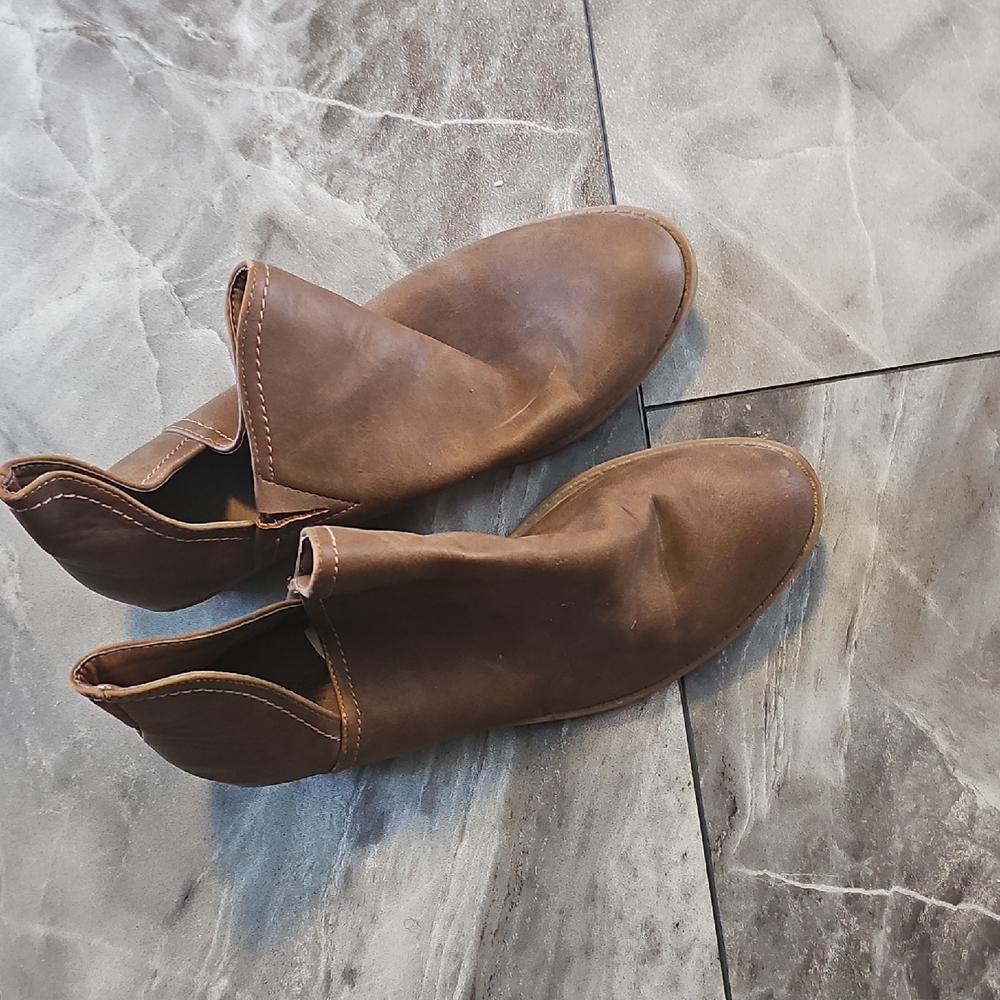 Universal Thread Brown Ankle Booties - image 1